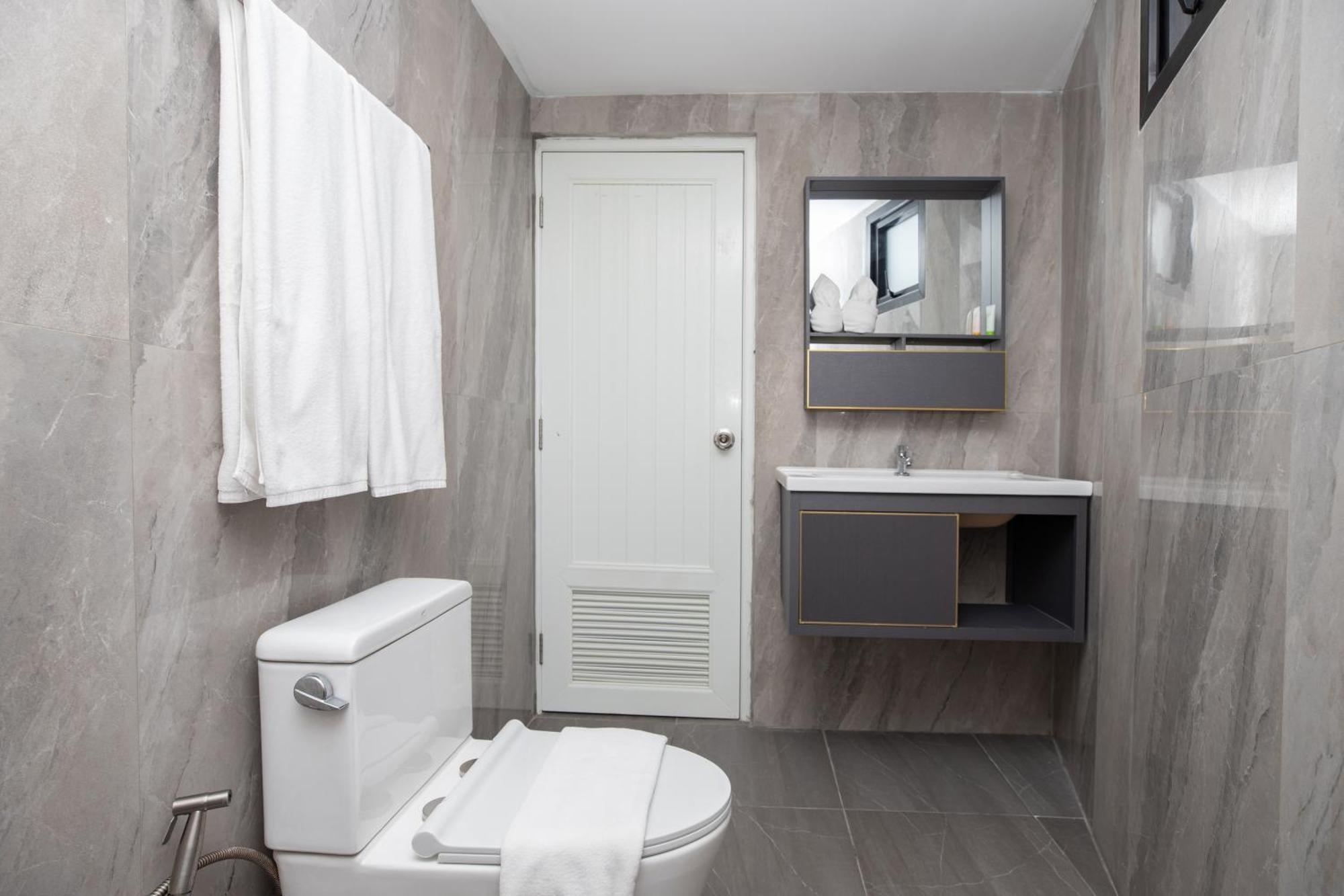 Icheck Inn Darisa Patong Экстерьер фото