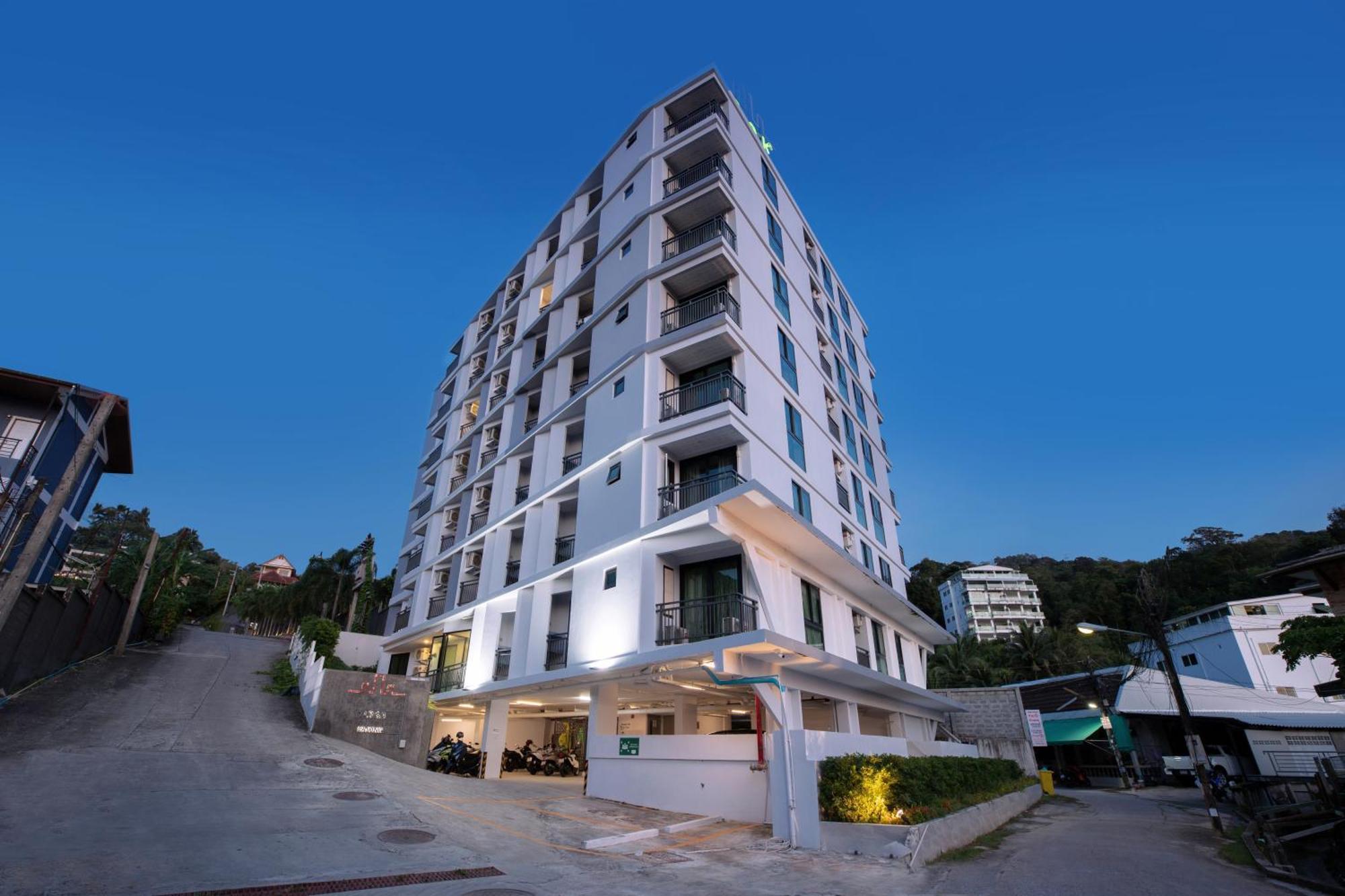 Icheck Inn Darisa Patong Экстерьер фото